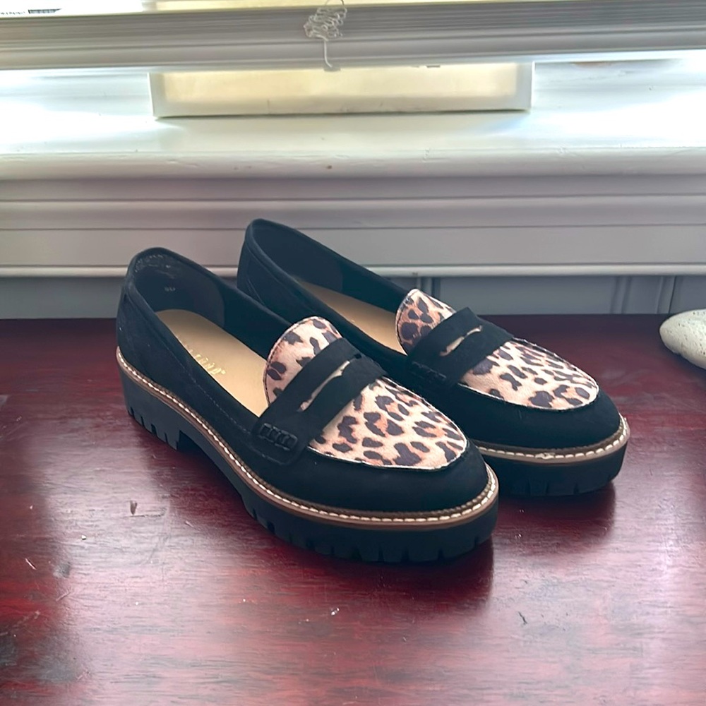 Jelly pop Women’s Loafers size 9 NWOT in excellent condition